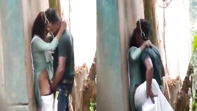 Indian College Girl Outdoor Fucking Viral Mms